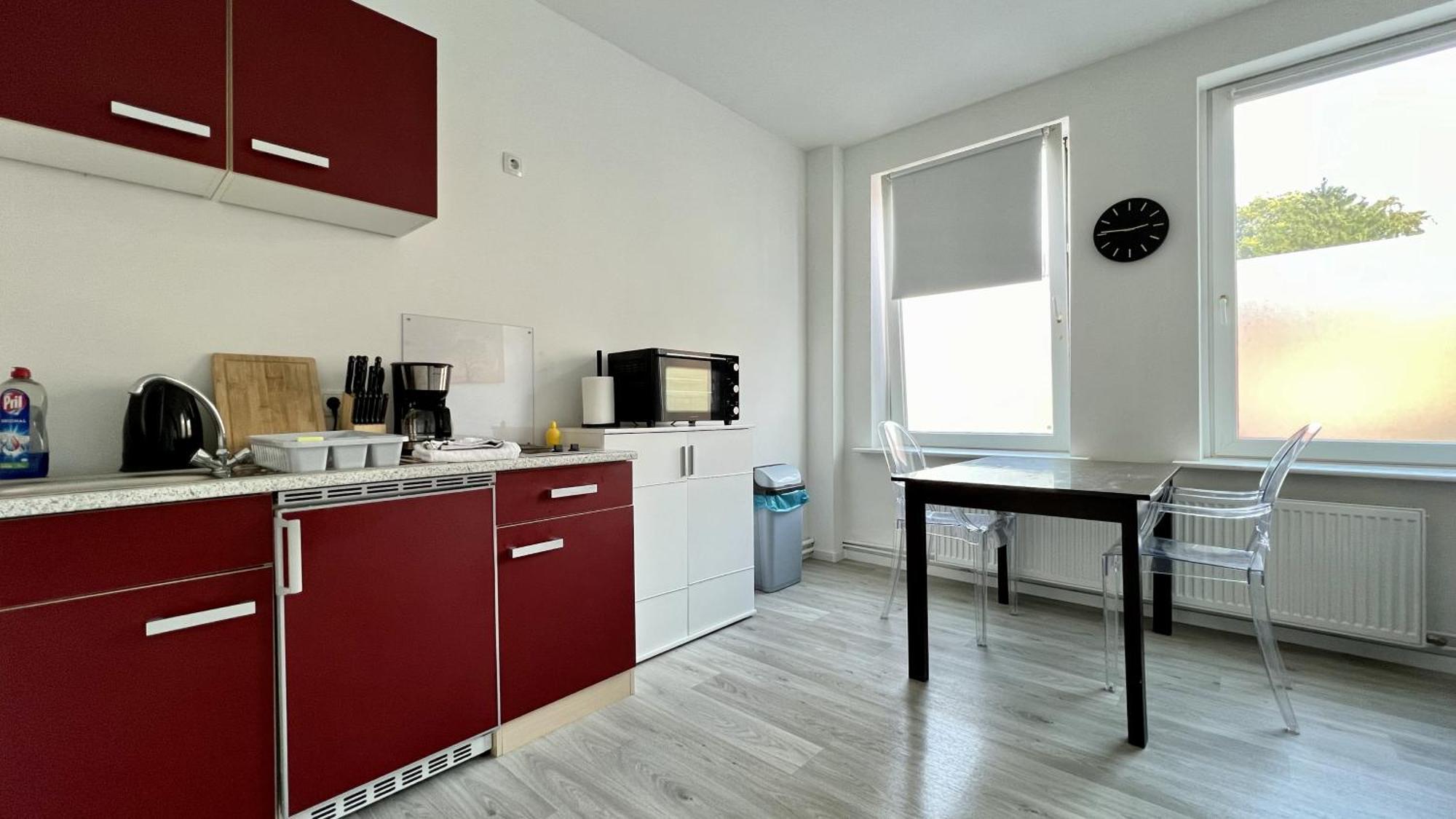 Studio-Apartments Fuer Monteure & Businessgaeste Zentral In Neumünster Esterno foto