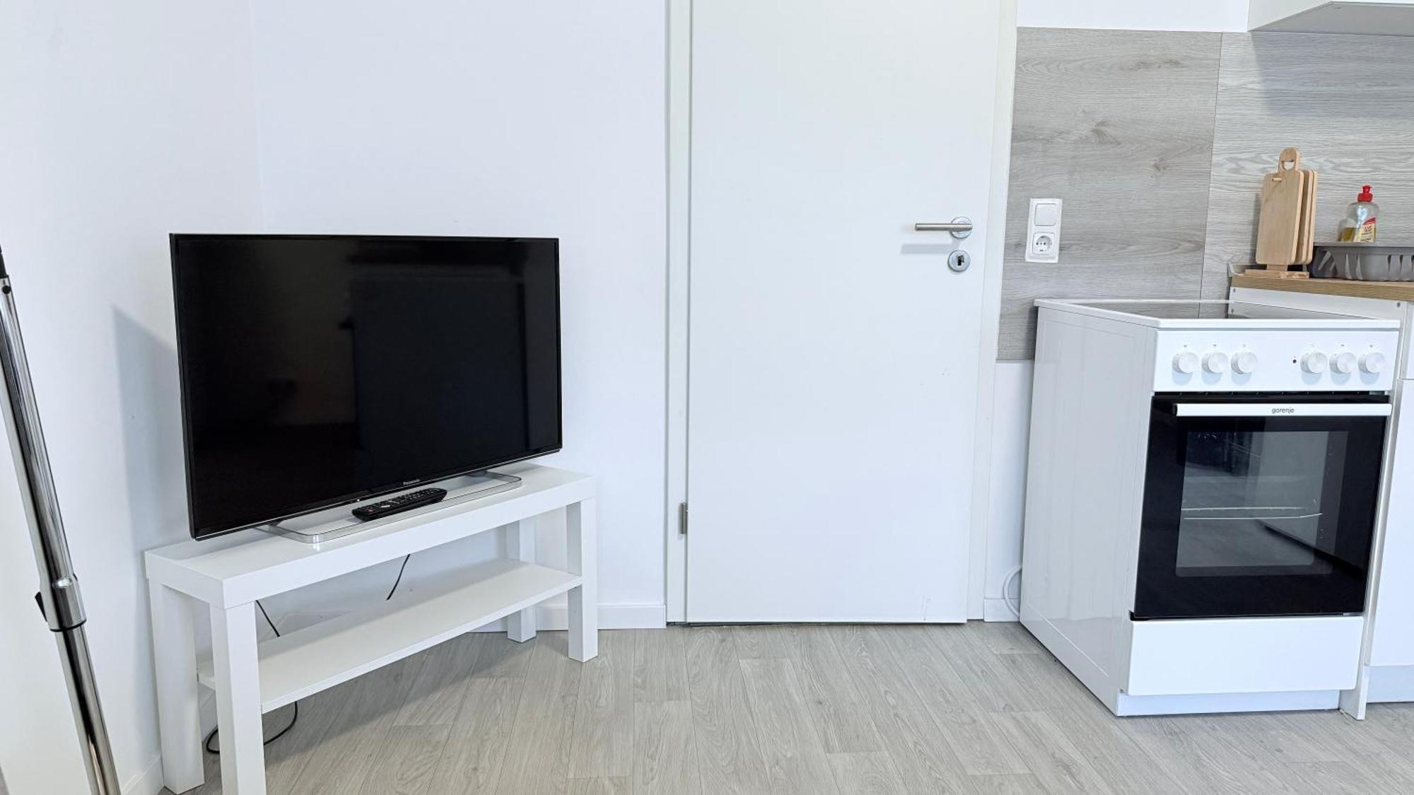 Studio-Apartments Fuer Monteure & Businessgaeste Zentral In Neumünster Esterno foto