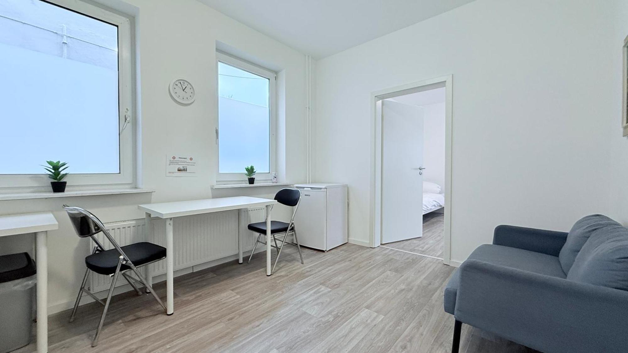 Studio-Apartments Fuer Monteure & Businessgaeste Zentral In Neumünster Esterno foto